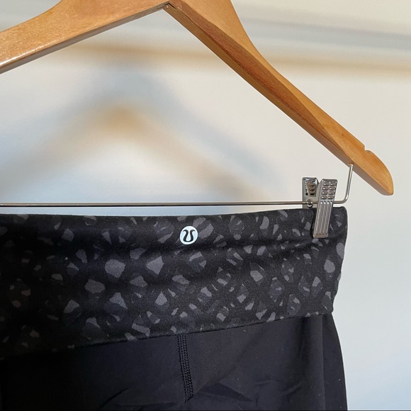 Lululemon Wonder Under (Ultra High Rise) Crop - Picture 6 of 6